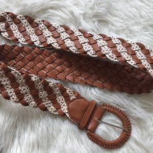 Woven belt.